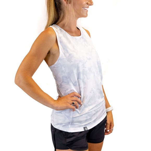 Revolution Flow Tank - Paradise White Camo - Picture 10 of 11